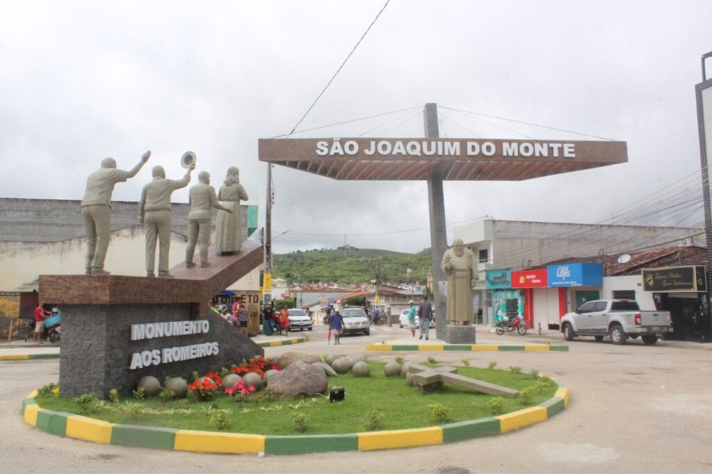 SÃO JOAQUIM DO MONTE
